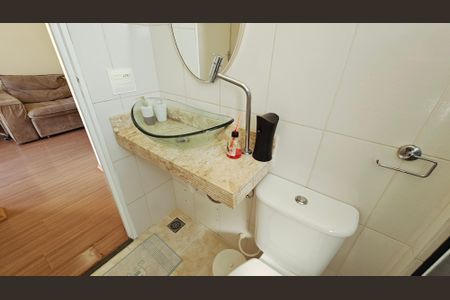 Apartamento para alugar com 59m², 2 quartos e 1 vaga Apartamento para alugar com 59m², 2 quartos e 1 vagaBanheiro