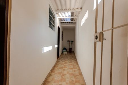 Casa à venda com 125m², 2 quartos e 2 vagas Casa à venda com 125m², 2 quartos e 2 vagasCorredor Externo