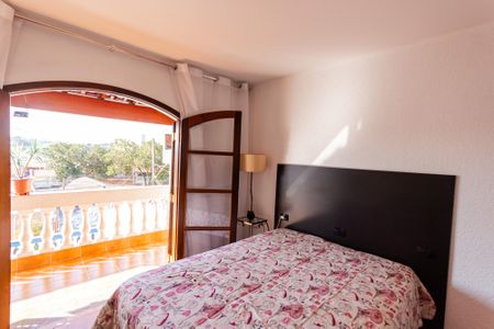 Casa à venda com 125m², 2 quartos e 2 vagas Casa à venda com 125m², 2 quartos e 2 vagasQuarto 2