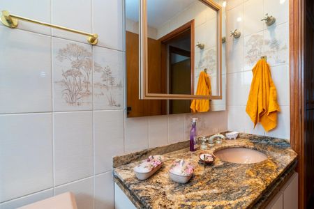 Apartamento à venda com 100m², 2 quartos e 2 vagas Apartamento à venda com 100m², 2 quartos e 2 vagasBanheiro Social