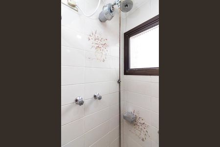 Apartamento à venda com 100m², 2 quartos e 2 vagas Apartamento à venda com 100m², 2 quartos e 2 vagasBanheiro da Suíte