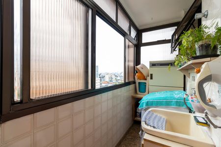 Apartamento à venda com 100m², 2 quartos e 2 vagas Apartamento à venda com 100m², 2 quartos e 2 vagasÁrea de Serviço