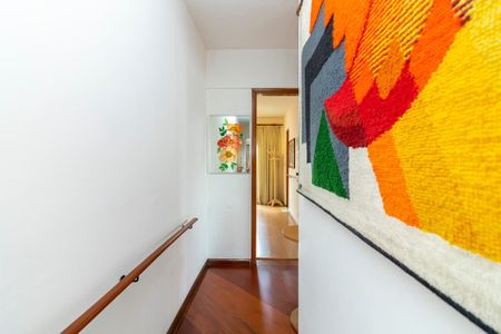 Apartamento à venda com 100m², 2 quartos e 2 vagas Apartamento à venda com 100m², 2 quartos e 2 vagasCorredor dos Quartos