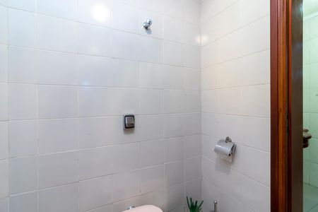 Casa à venda com 230m², 4 quartos e 3 vagas Casa à venda com 230m², 4 quartos e 3 vagasBanheiro 2