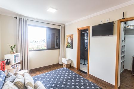 Casa à venda com 112m², 3 quartos e 3 vagasSuíte 