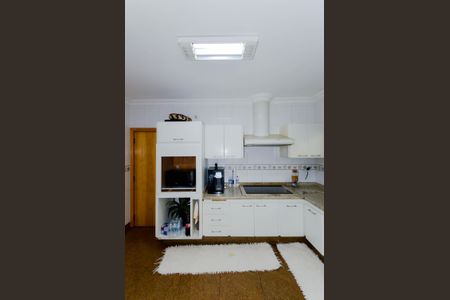 Casa à venda com 600m², 4 quartos e 12 vagasCozinha