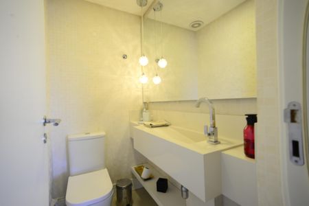 Apartamento à venda com 140m², 3 quartos e 2 vagasBanheiro Social