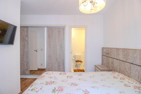 Apartamento à venda com 69m², 2 quartos e 1 vaga Apartamento à venda com 69m², 2 quartos e 1 vagaSuíte