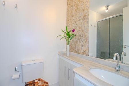 Apartamento à venda com 69m², 2 quartos e 1 vaga Apartamento à venda com 69m², 2 quartos e 1 vagaBanheiro da Suíte