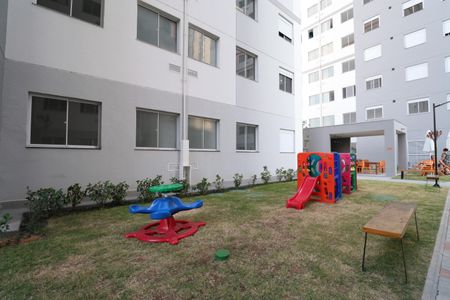 Apartamento à venda com 40m², 2 quartos e sem vagaÁrea comum - Playground