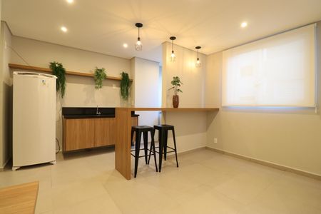 Apartamento à venda com 40m², 2 quartos e sem vagaÁrea comum - Salão de festas