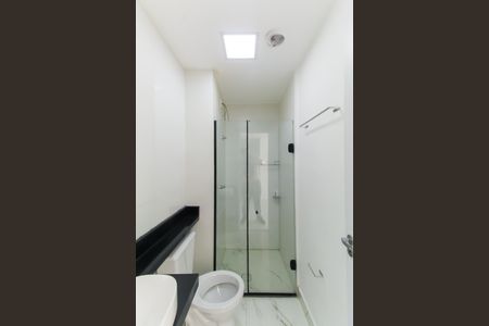 Apartamento à venda com 38m², 2 quartos e sem vaga Apartamento à venda com 38m², 2 quartos e sem vagaBanheiro