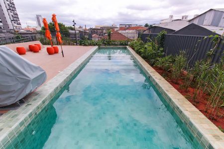 Apartamento à venda com 38m², 2 quartos e sem vaga Apartamento à venda com 38m², 2 quartos e sem vagaÁrea comum - Piscina