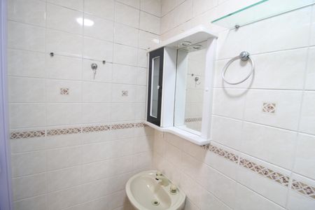 Apartamento à venda com 70m², 2 quartos e 1 vagaBanheiro Suite 1