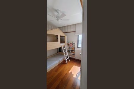 Apartamento à venda com 123m², 3 quartos e 2 vagas Apartamento à venda com 123m², 3 quartos e 2 vagasQuarto 3