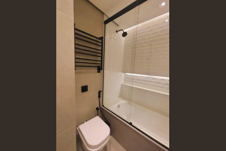 Apartamento à venda com 123m², 3 quartos e 2 vagas Apartamento à venda com 123m², 3 quartos e 2 vagasBanheiro 3