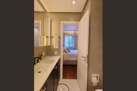 Apartamento à venda com 123m², 3 quartos e 2 vagas Apartamento à venda com 123m², 3 quartos e 2 vagasBanheiro 3