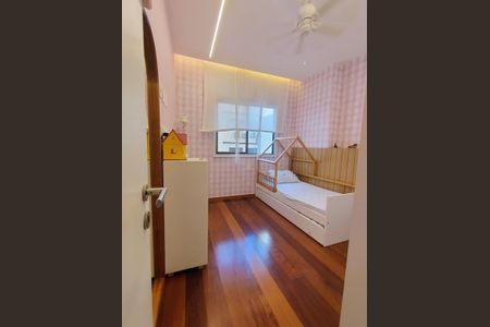 Apartamento à venda com 123m², 3 quartos e 2 vagas Apartamento à venda com 123m², 3 quartos e 2 vagasQuarto 2