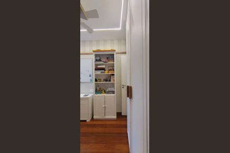 Apartamento à venda com 123m², 3 quartos e 2 vagas Apartamento à venda com 123m², 3 quartos e 2 vagasQuarto 3