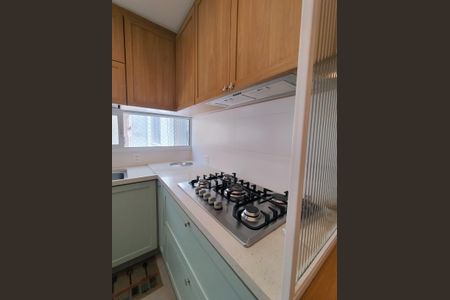 Apartamento à venda com 123m², 3 quartos e 2 vagas Apartamento à venda com 123m², 3 quartos e 2 vagasCozinha