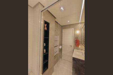 Apartamento à venda com 123m², 3 quartos e 2 vagas Apartamento à venda com 123m², 3 quartos e 2 vagasBanheiro 2