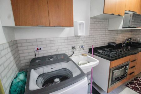 Apartamento à venda com 49m², 2 quartos e sem vaga Apartamento à venda com 49m², 2 quartos e sem vagaÁrea de serviço