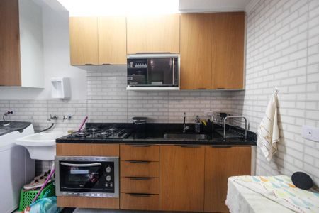 Apartamento à venda com 49m², 2 quartos e sem vaga Apartamento à venda com 49m², 2 quartos e sem vagaCozinha