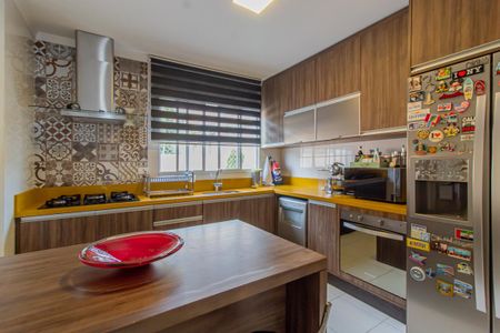 Casa de condomínio à venda com 180m², 3 quartos e 3 vagas Casa de condomínio à venda com 180m², 3 quartos e 3 vagasCozinha