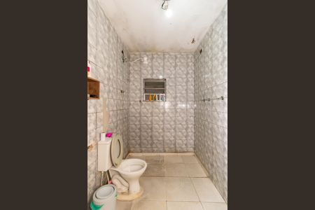 Casa à venda com 160m², 5 quartos e 2 vagasBanheiro