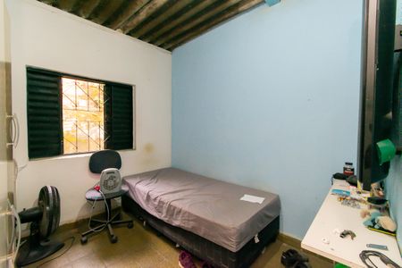 Casa à venda com 160m², 5 quartos e 2 vagasQuarto 2