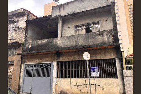 Casa à venda com 160m², 5 quartos e 2 vagasFachada