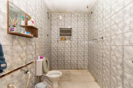 Casa à venda com 160m², 5 quartos e 2 vagasBanheiro