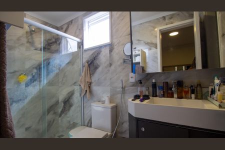 Apartamento à venda com 181m², 3 quartos e 2 vagas Apartamento à venda com 181m², 3 quartos e 2 vagasBanheiro da Suíte