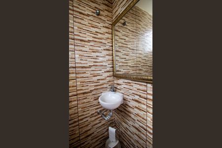 Apartamento à venda com 181m², 3 quartos e 2 vagas Apartamento à venda com 181m², 3 quartos e 2 vagasLavabo da Cobertura