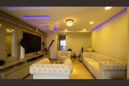 Apartamento à venda com 181m², 3 quartos e 2 vagas Apartamento à venda com 181m², 3 quartos e 2 vagasSala