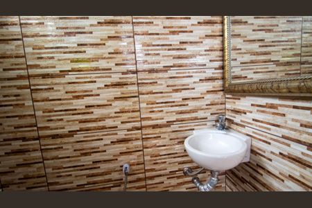 Apartamento à venda com 181m², 3 quartos e 2 vagas Apartamento à venda com 181m², 3 quartos e 2 vagasLavabo da Cobertura