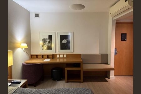 Apartamento à venda com 1 quarto, 25m² em Santo Agostinho, Belo Horizonte