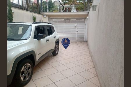 Casa à venda com 175m², 4 quartos e 4 vagas