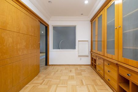 Apartamento à venda com 145m², 4 quartos e 2 vagas