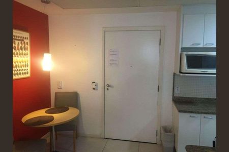 Apartamento à venda com 40m², 1 quarto e sem vaga