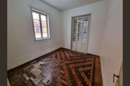 Apartamento à venda com 107m², 3 quartos e sem vaga