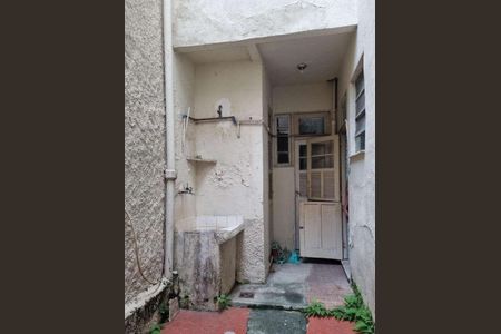 Apartamento à venda com 107m², 3 quartos e sem vaga