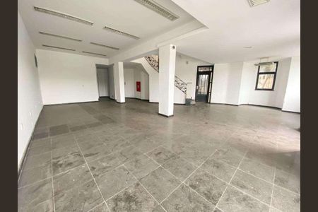 Casa à venda com 1000m², 13 quartos e 6 vagas