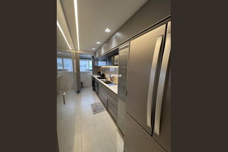 Apartamento à venda com 164m², 4 quartos e 2 vagas