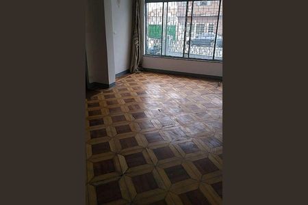 Casa à venda com 248m², 3 quartos e 2 vagas