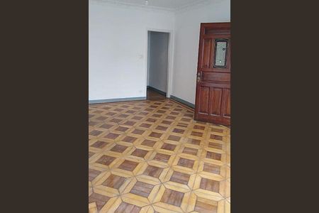 Casa à venda com 248m², 3 quartos e 2 vagas