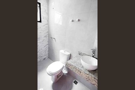 Casa à venda com 110m², 3 quartos e 2 vagas