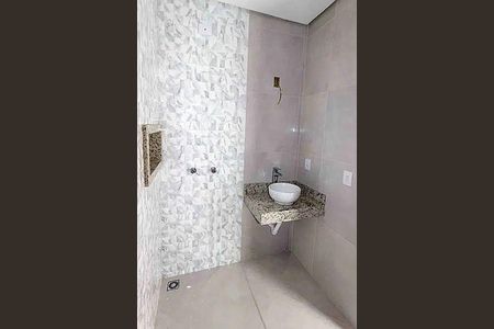 Casa à venda com 110m², 3 quartos e 2 vagas