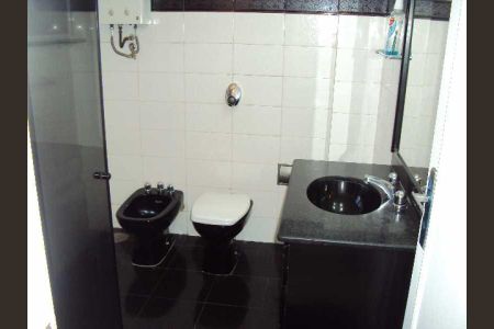 Apartamento à venda com 77m², 2 quartos e sem vaga