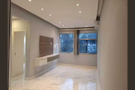 Apartamento à venda com 67m², 2 quartos e sem vaga